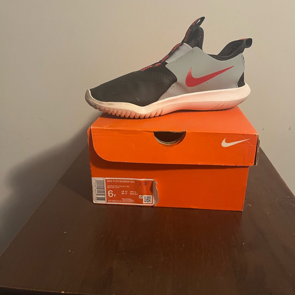 Nike Kids Sneakers Black and Red